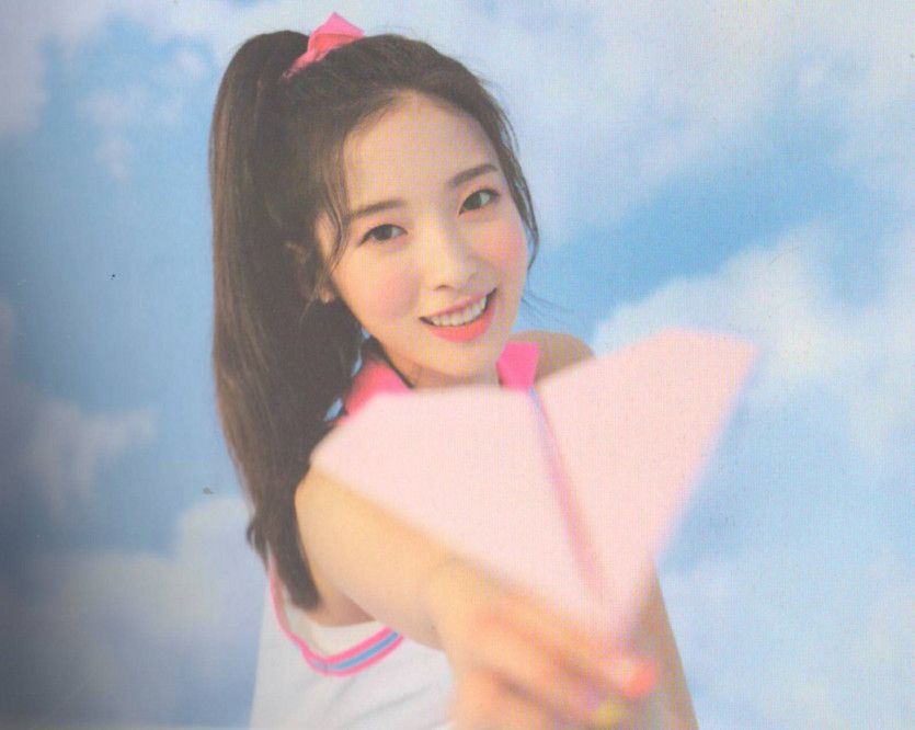 Oh My Girl 아린.jpg