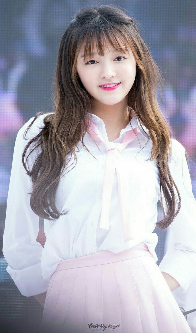OH MY GIRL 유시아.jpg
