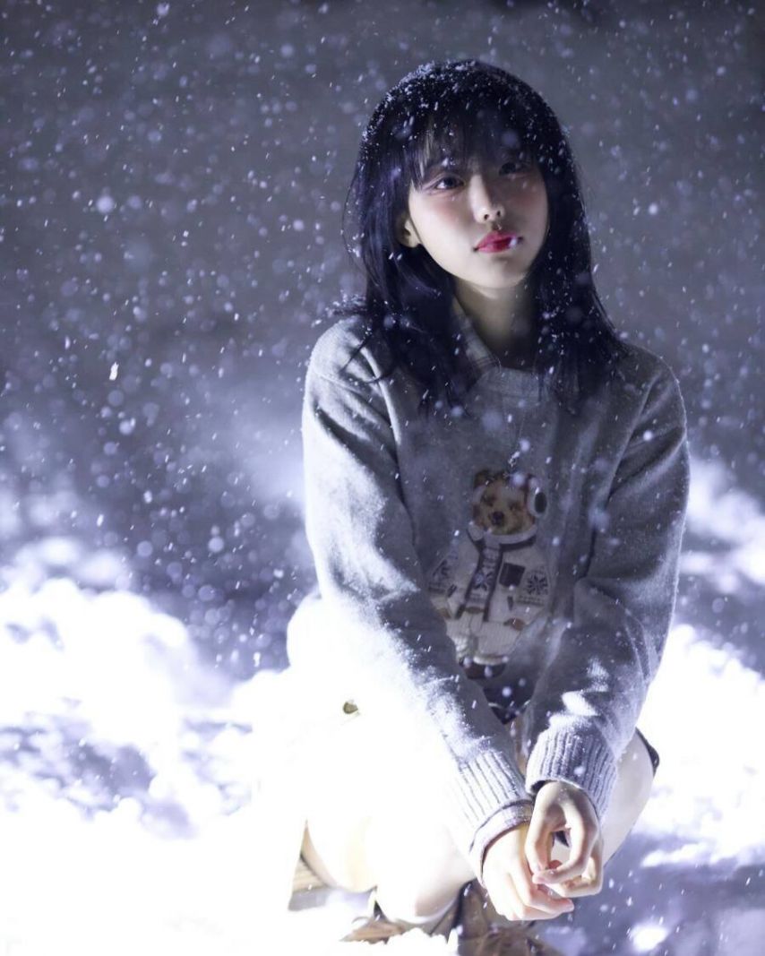 Qwer) 히나 장나영.jpg