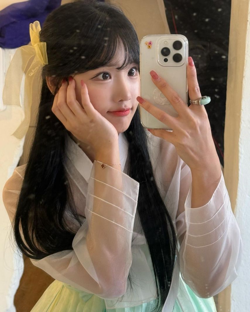 최홍라