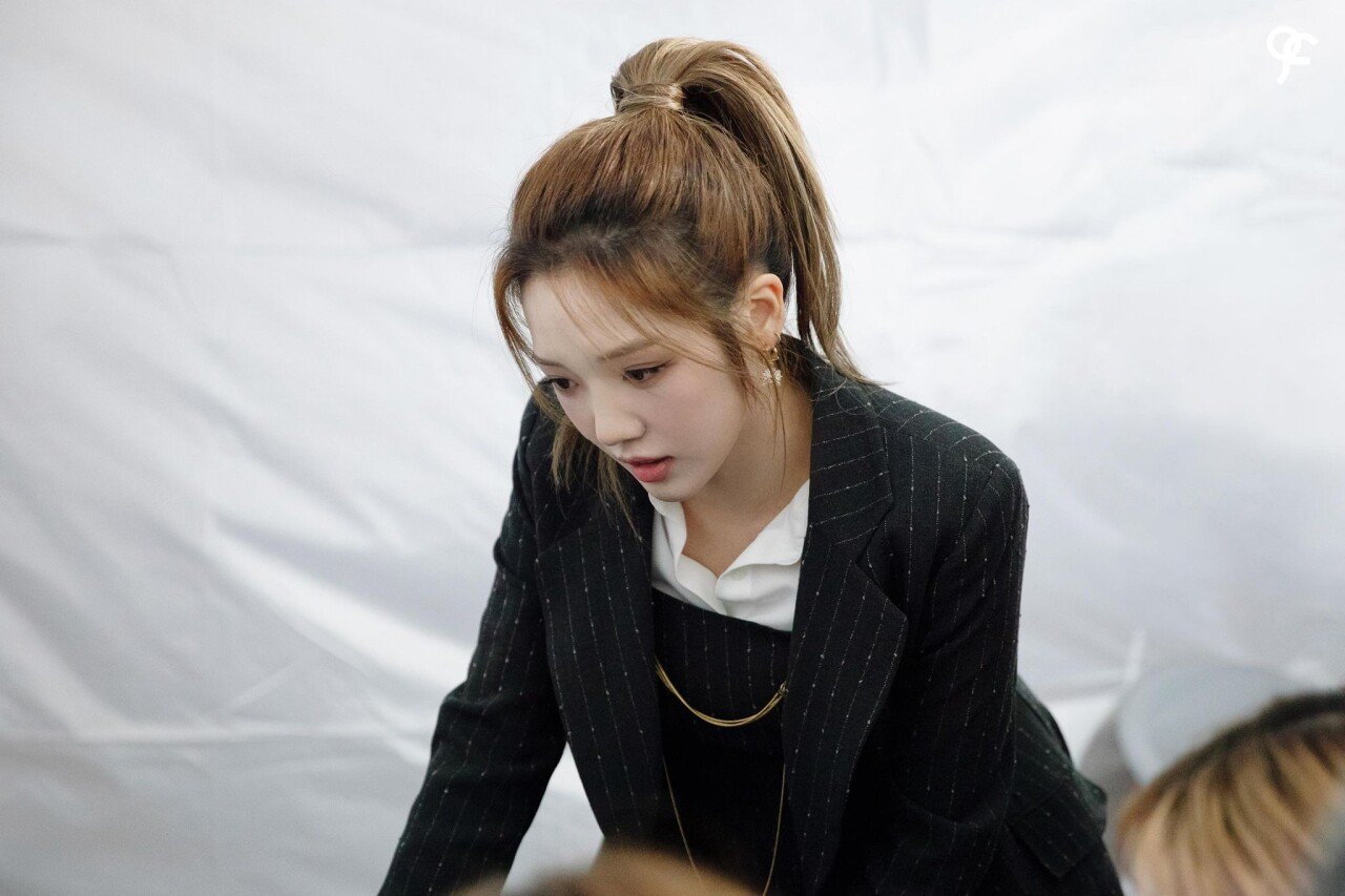 프로미스나인 지선