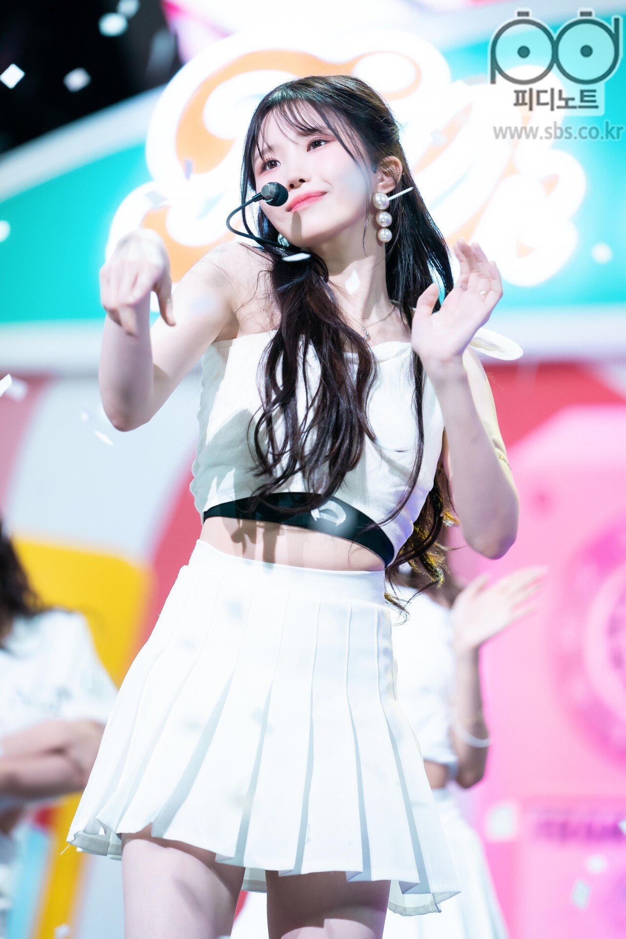프로미스나인 하영