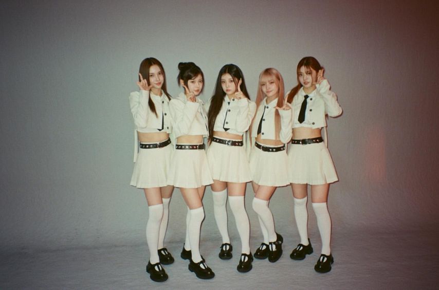 ILLIT(아일릿) 모카