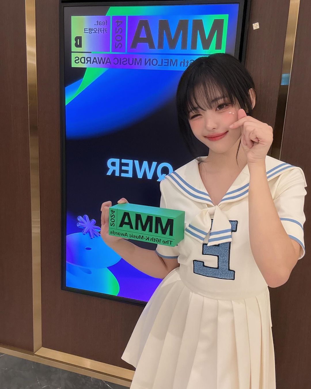QWER 히나 인스타그램