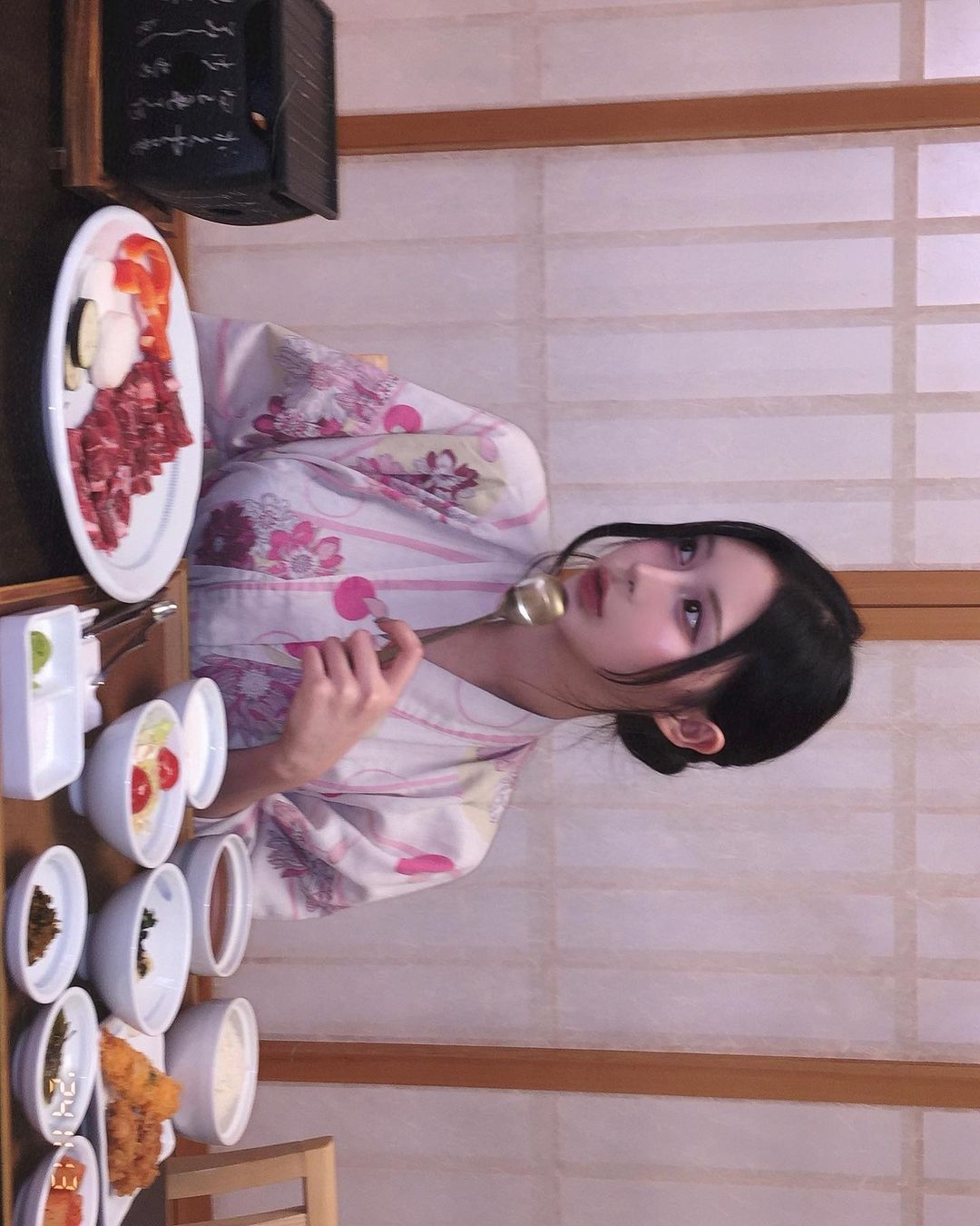 기모노 공지원