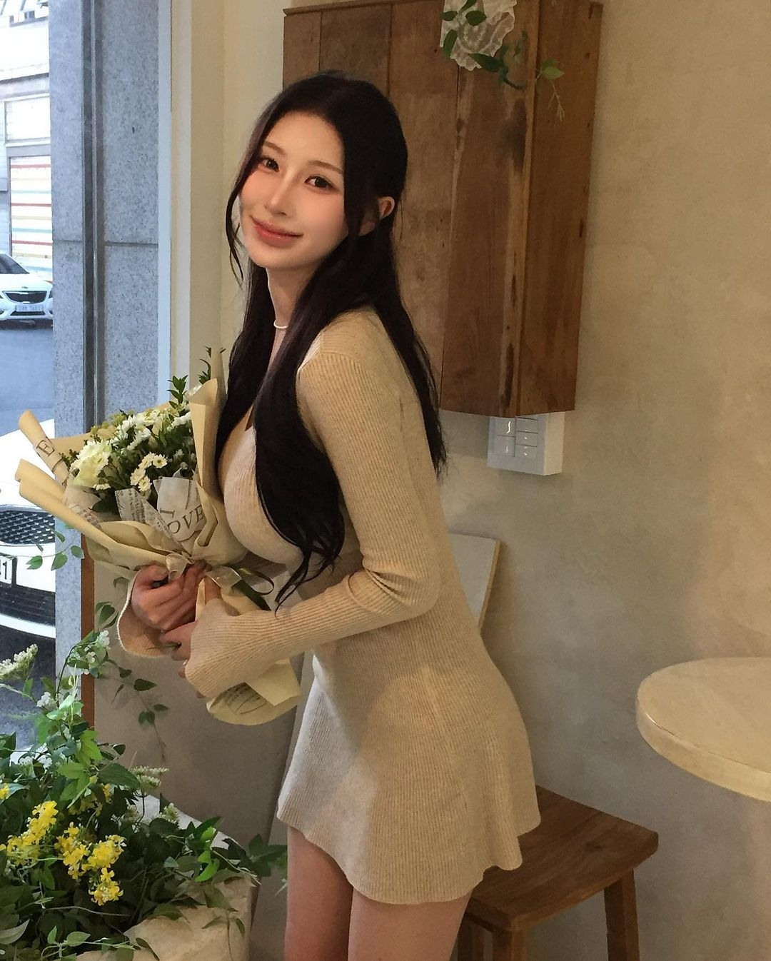 한껏 꾸민 지원이