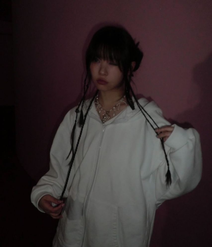 ILLIT(아일릿) 모카