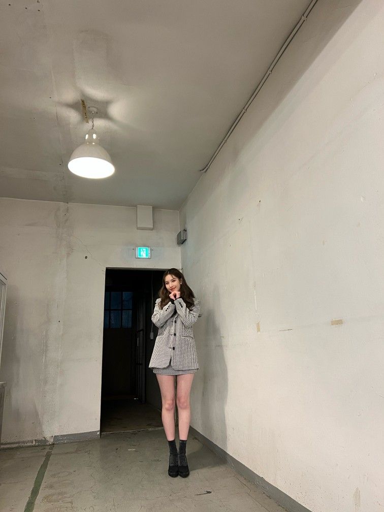 Weeekly 이재희.jpg