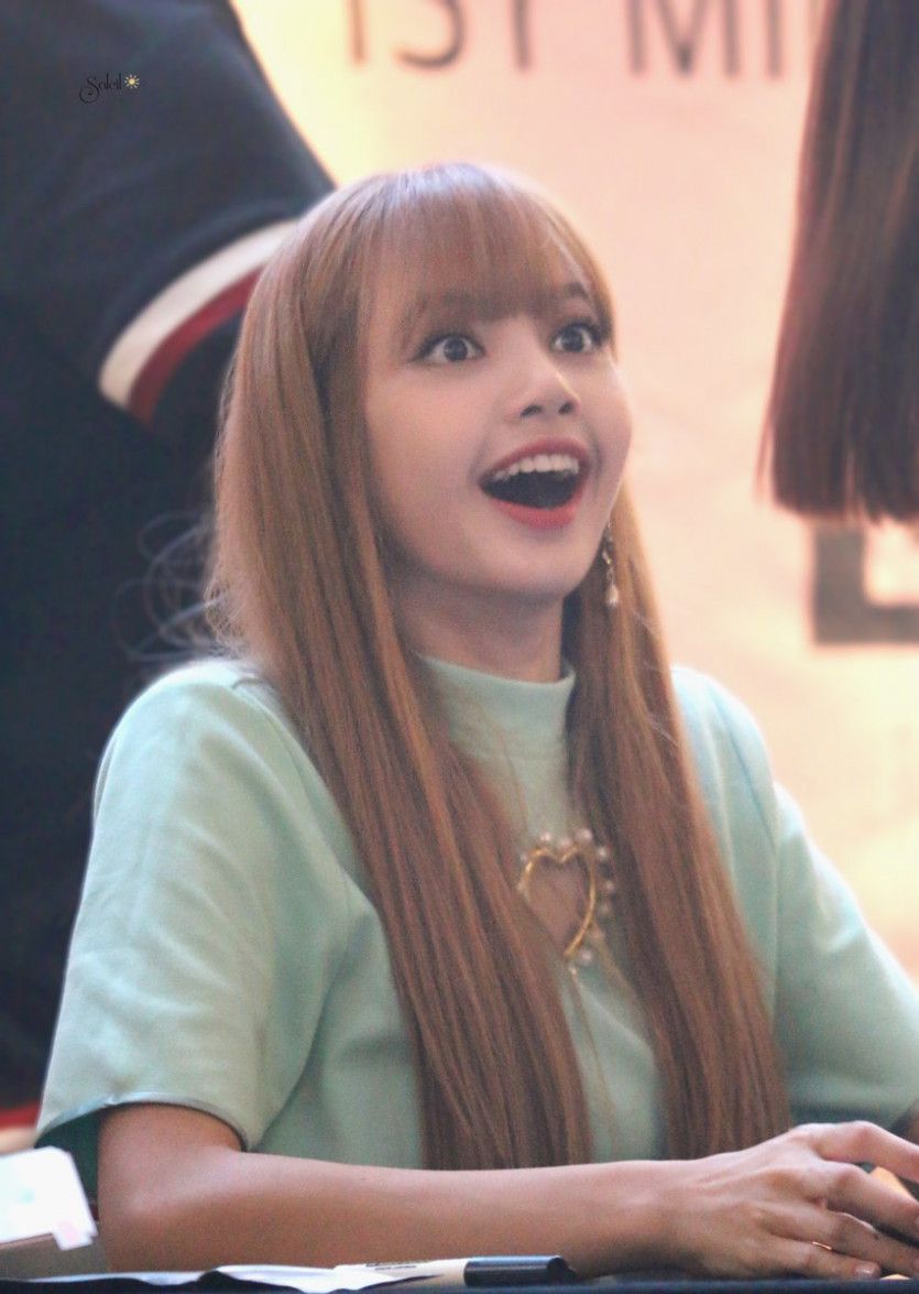 블랙핑크 리사.jpg