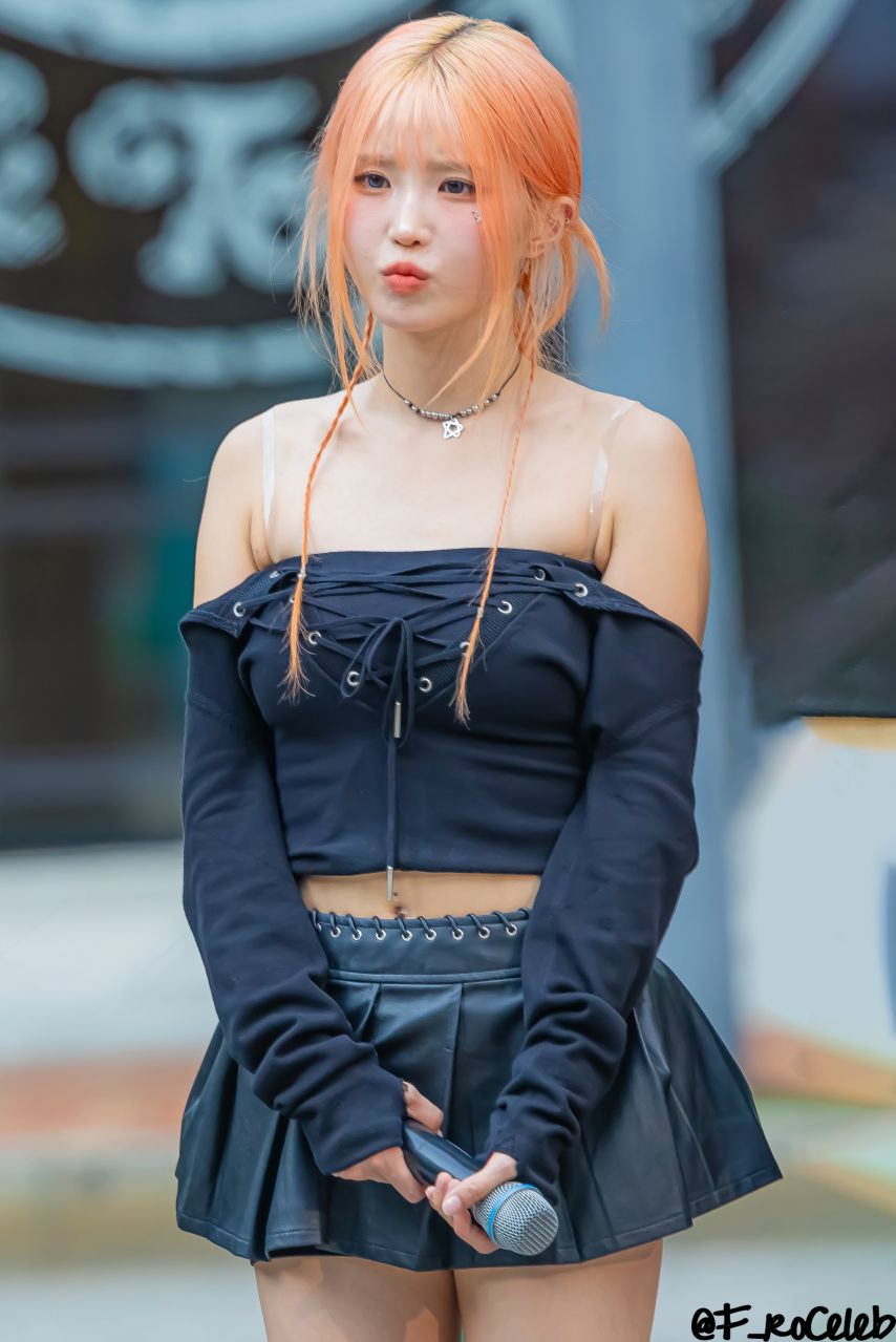 프로미스나인 송하영