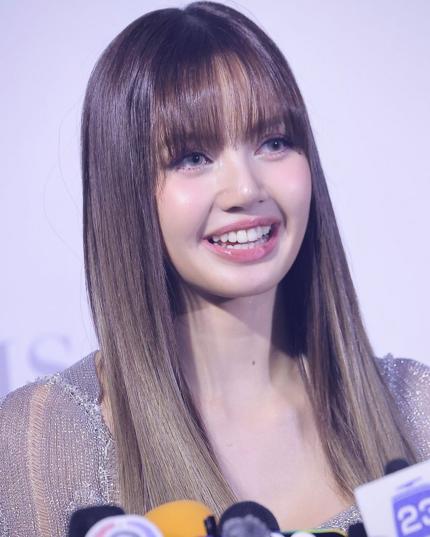 블랙핑크 리사.jpg