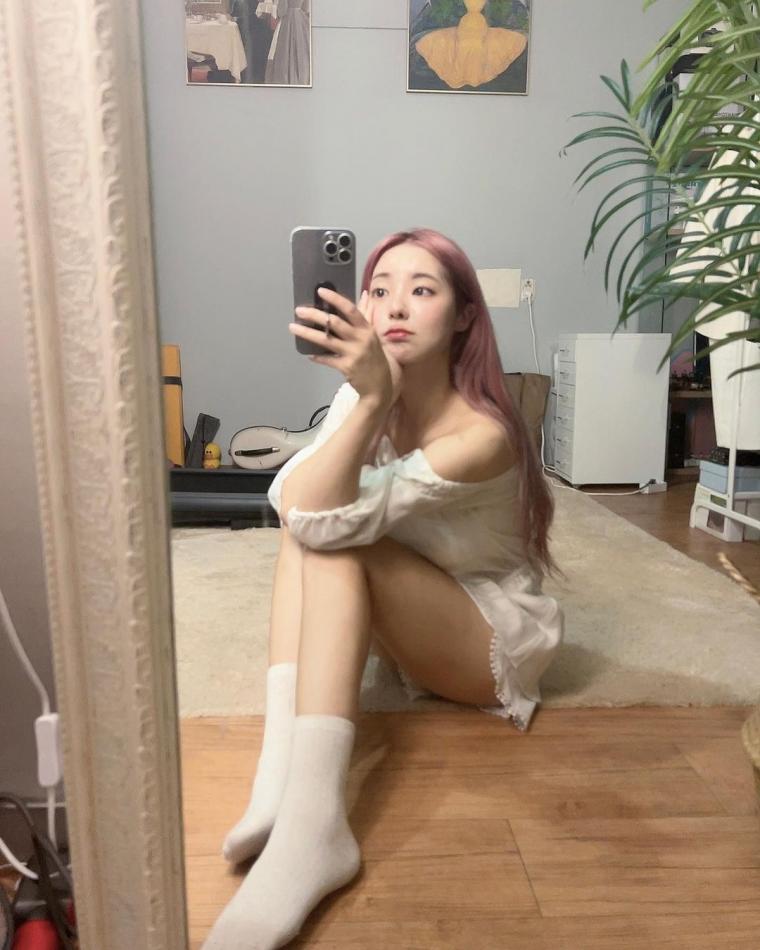모델 서리나