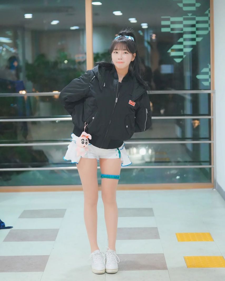 안지현