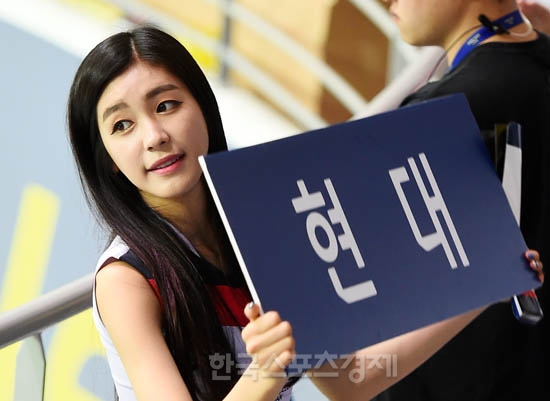 김연정, 변함없는 꽃미모