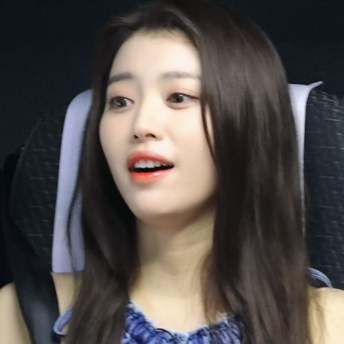 Kep1er 션샤오팅.jpg
