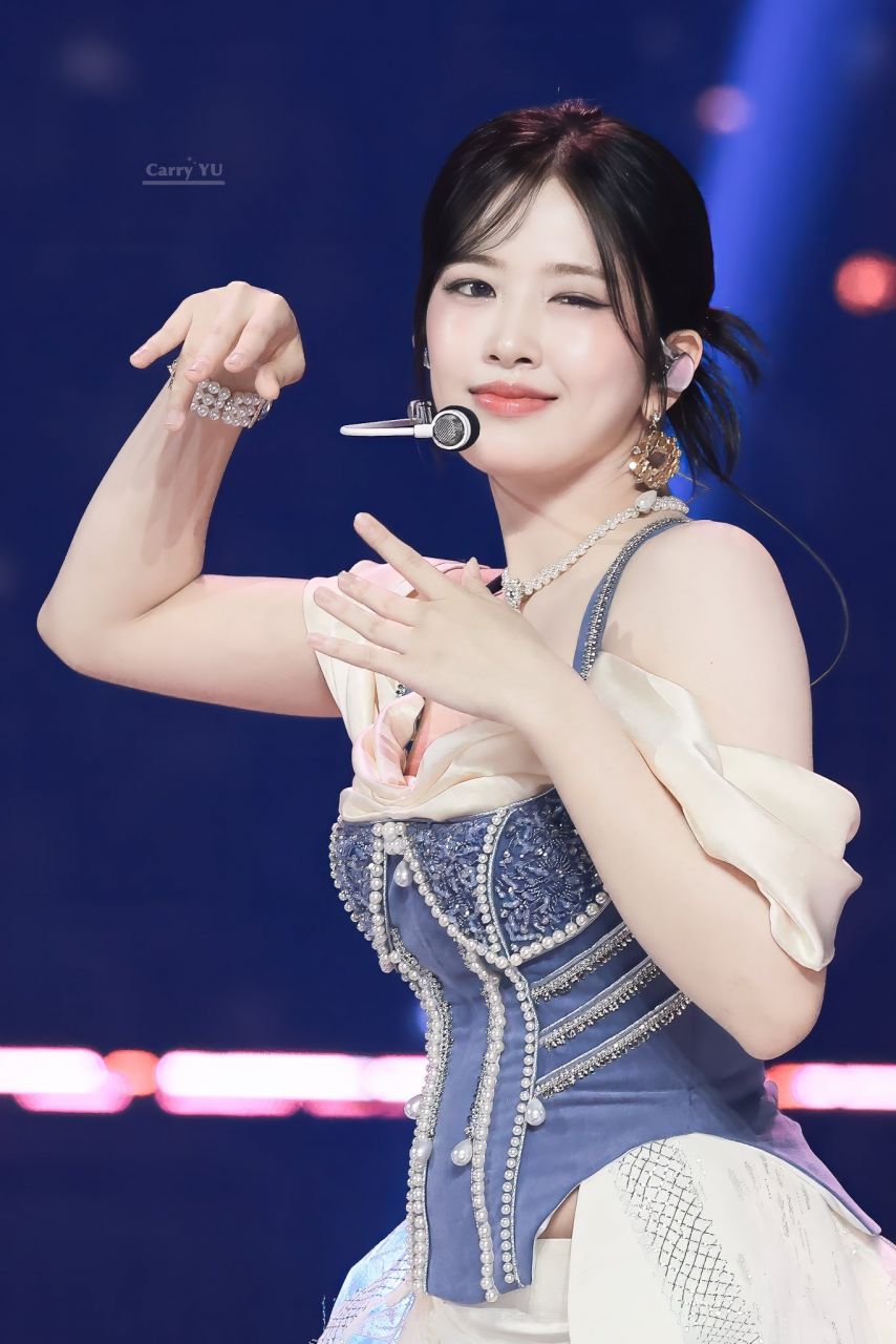 아이브 안유진