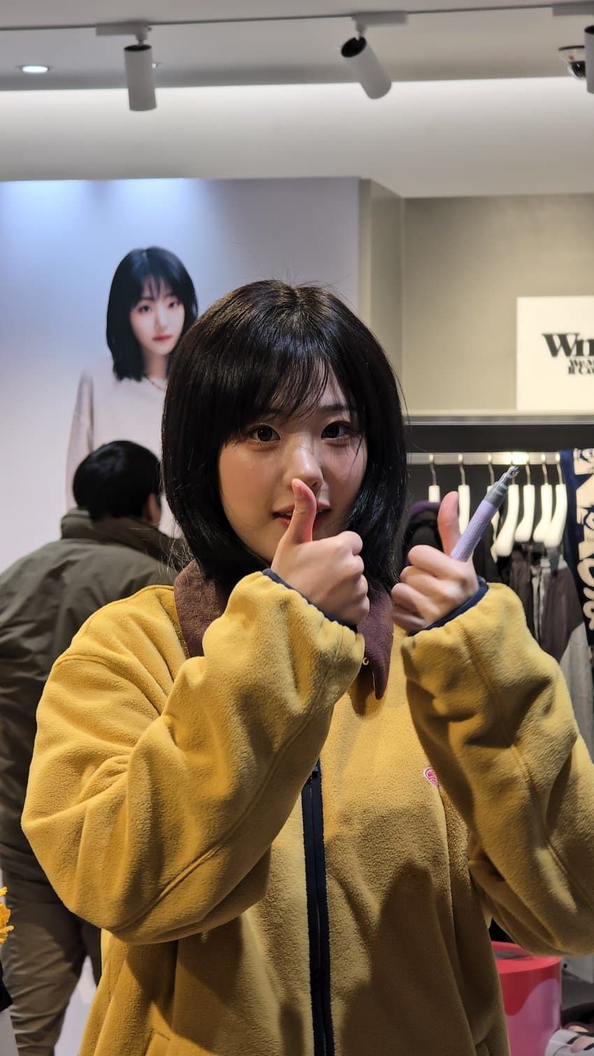QWER 히나