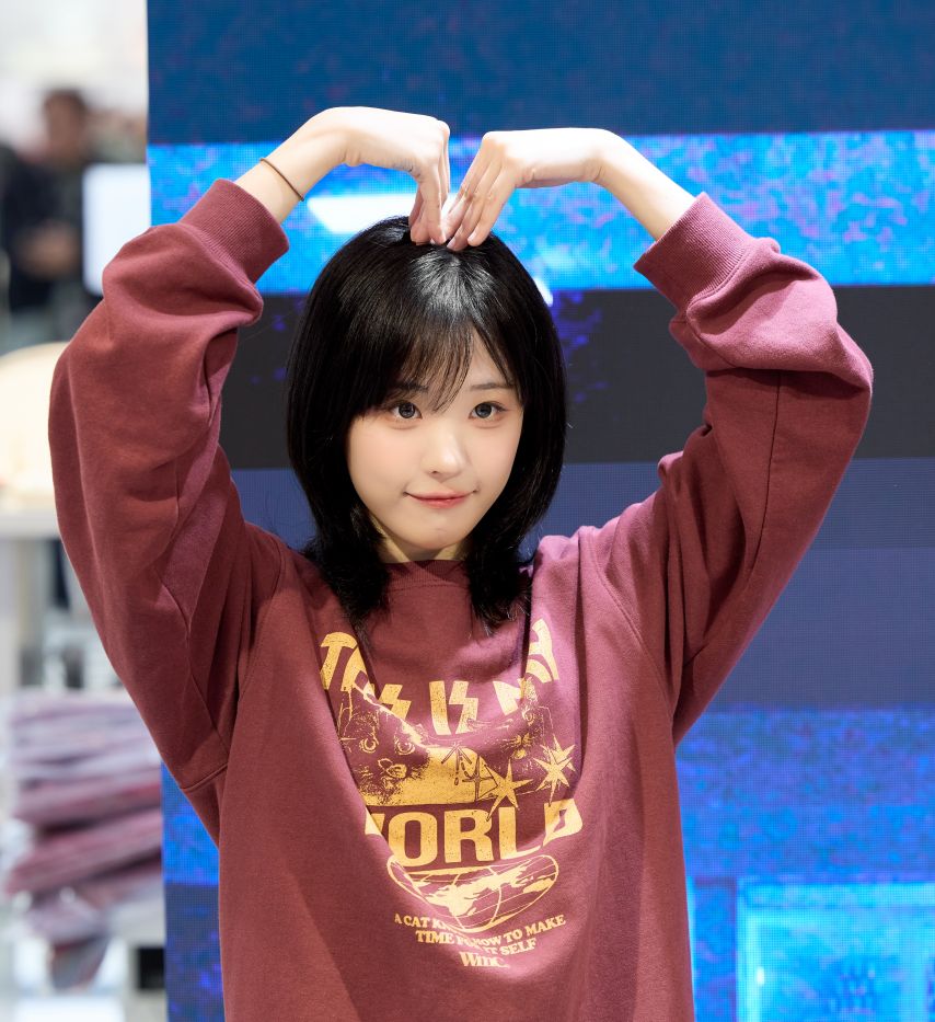 [QWER] 히나
