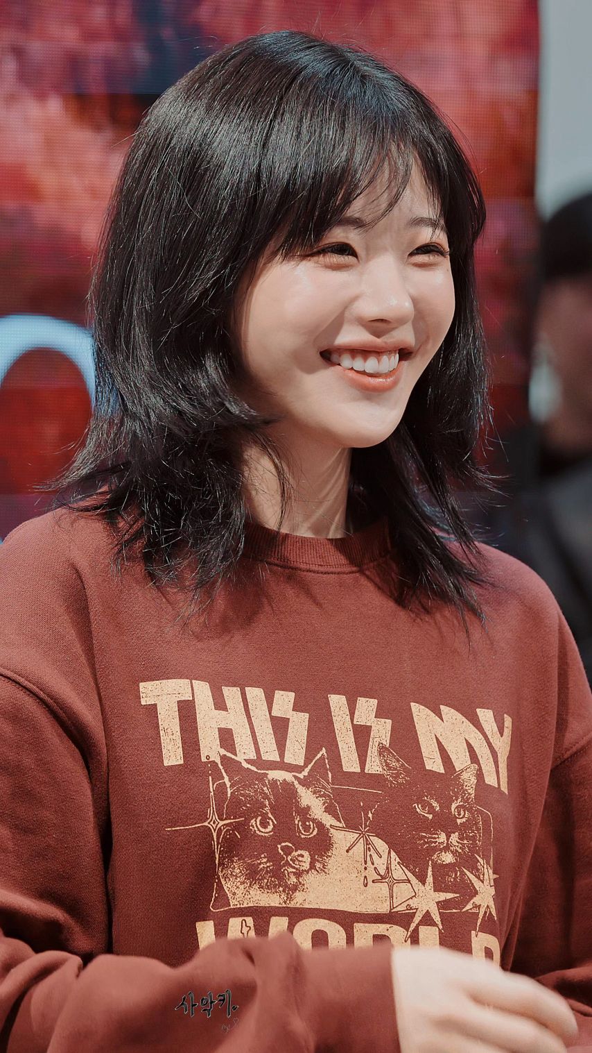 QWER 히나