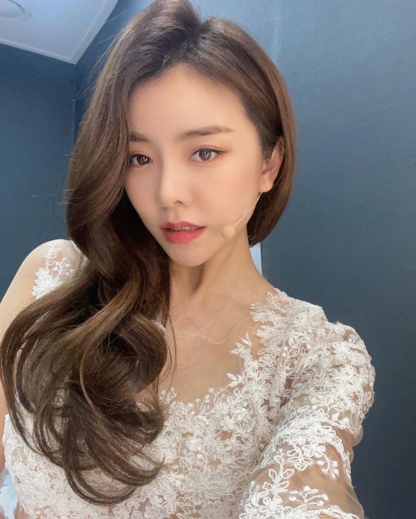 설하윤