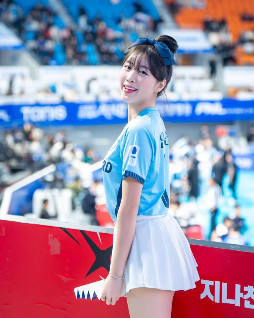 안지현