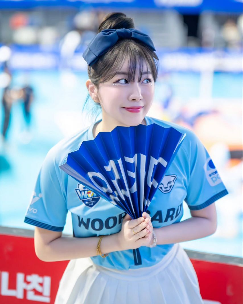 안지현