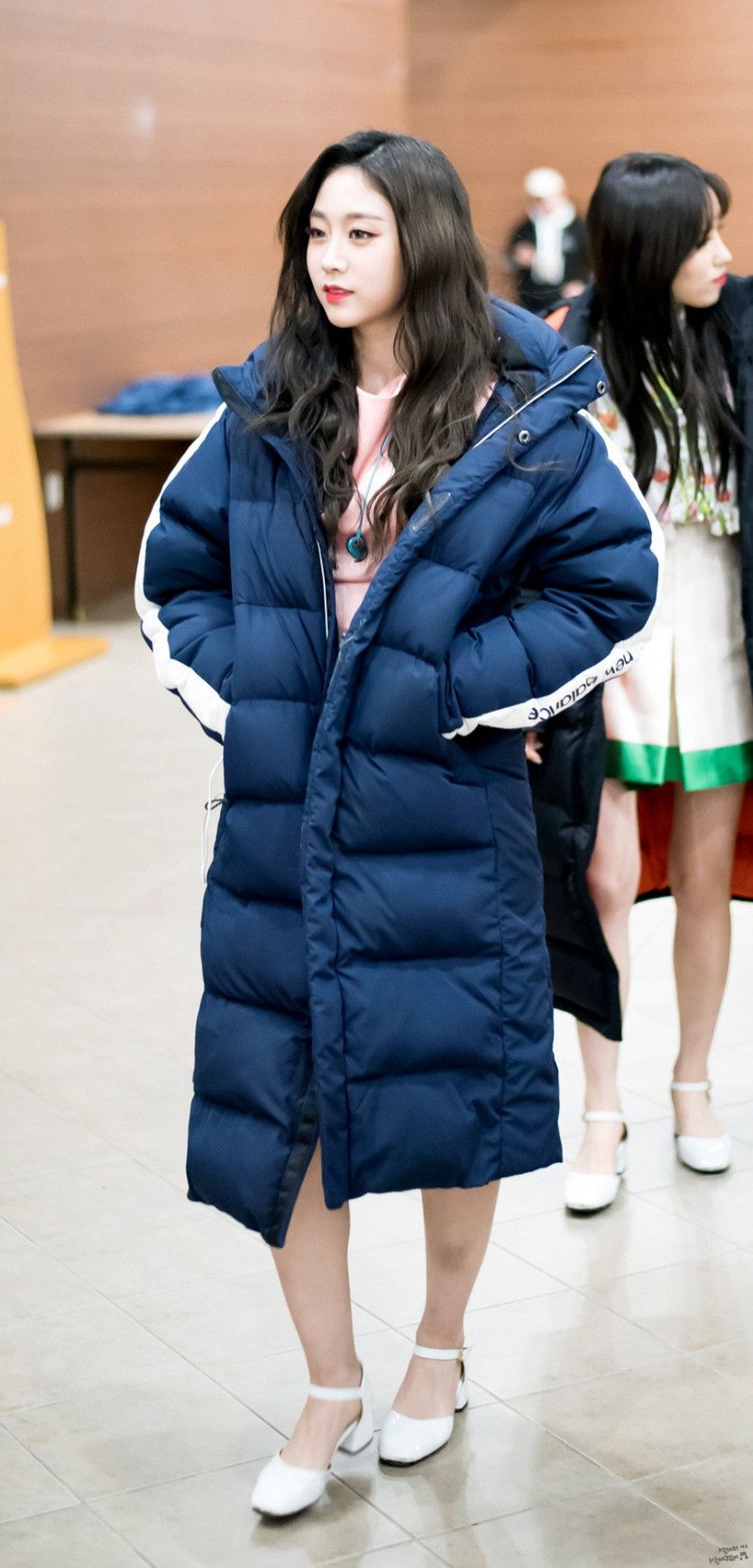 러블리즈 서지수.jpg