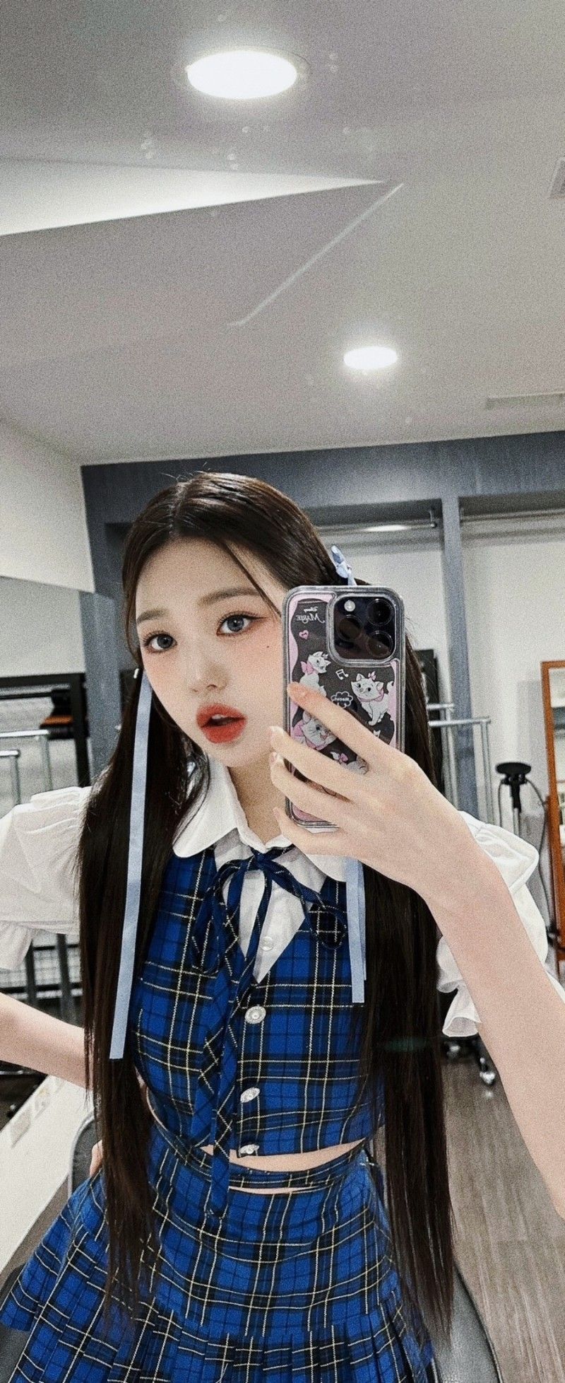 폰 배경으로 쓰세요 이쁜 원영이