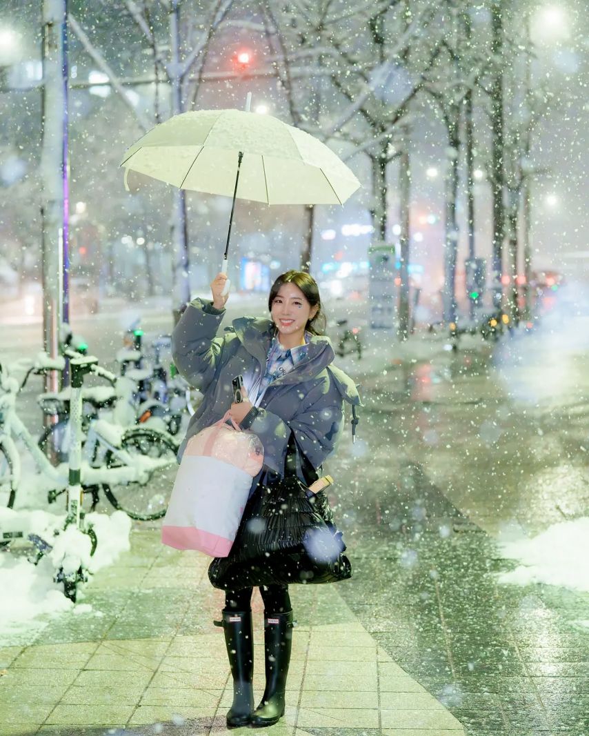 안지현
