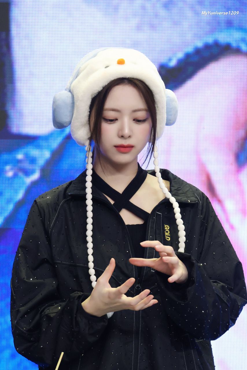 [ITZY] 유나