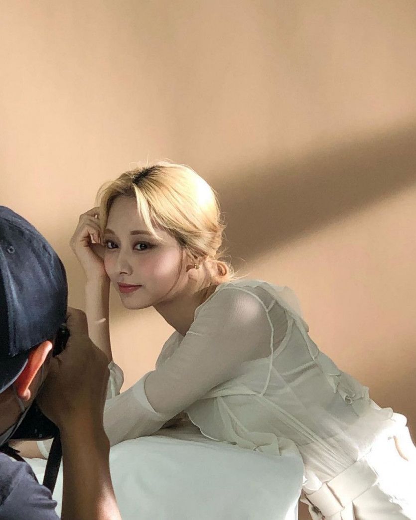TWICE 쯔위.jpg