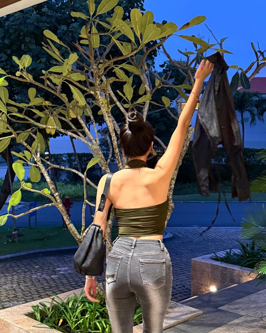 안지현