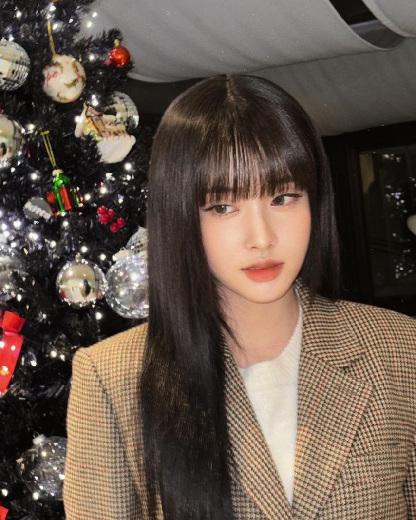 스테이씨 윤