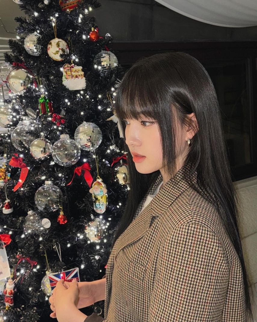 스테이씨 윤