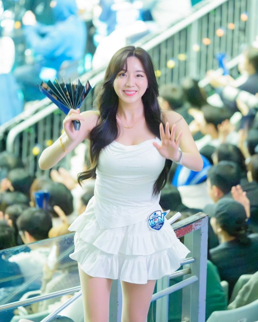 안지현