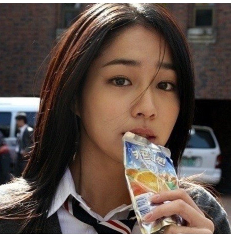 노홍철 : 이민정이 입학했을때 전교생이 쳐다봄