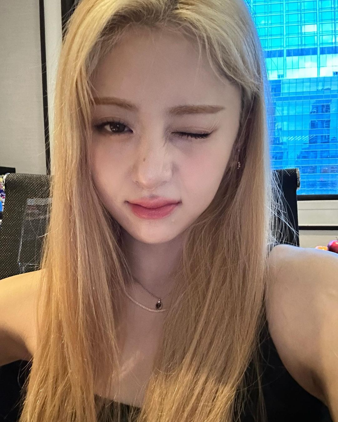 르세라핌 윤진