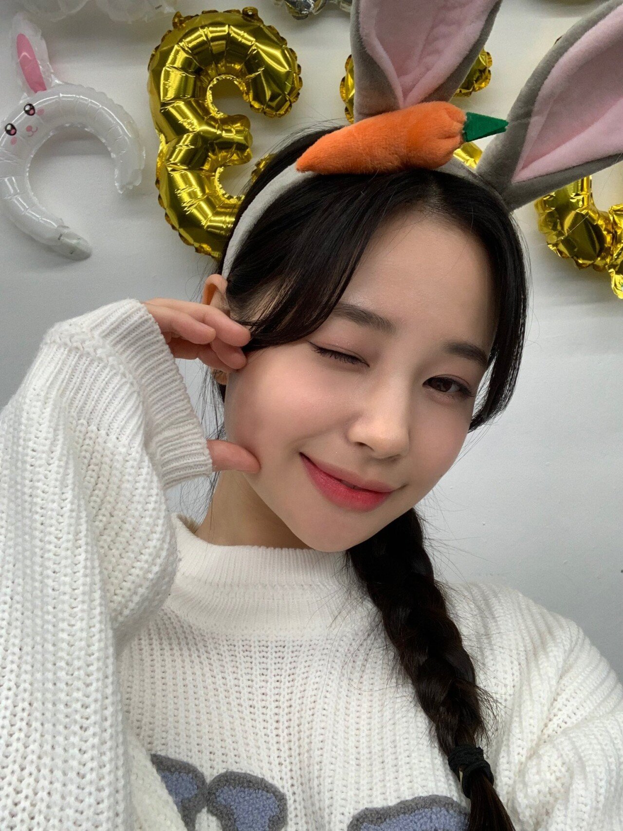위클리 지한