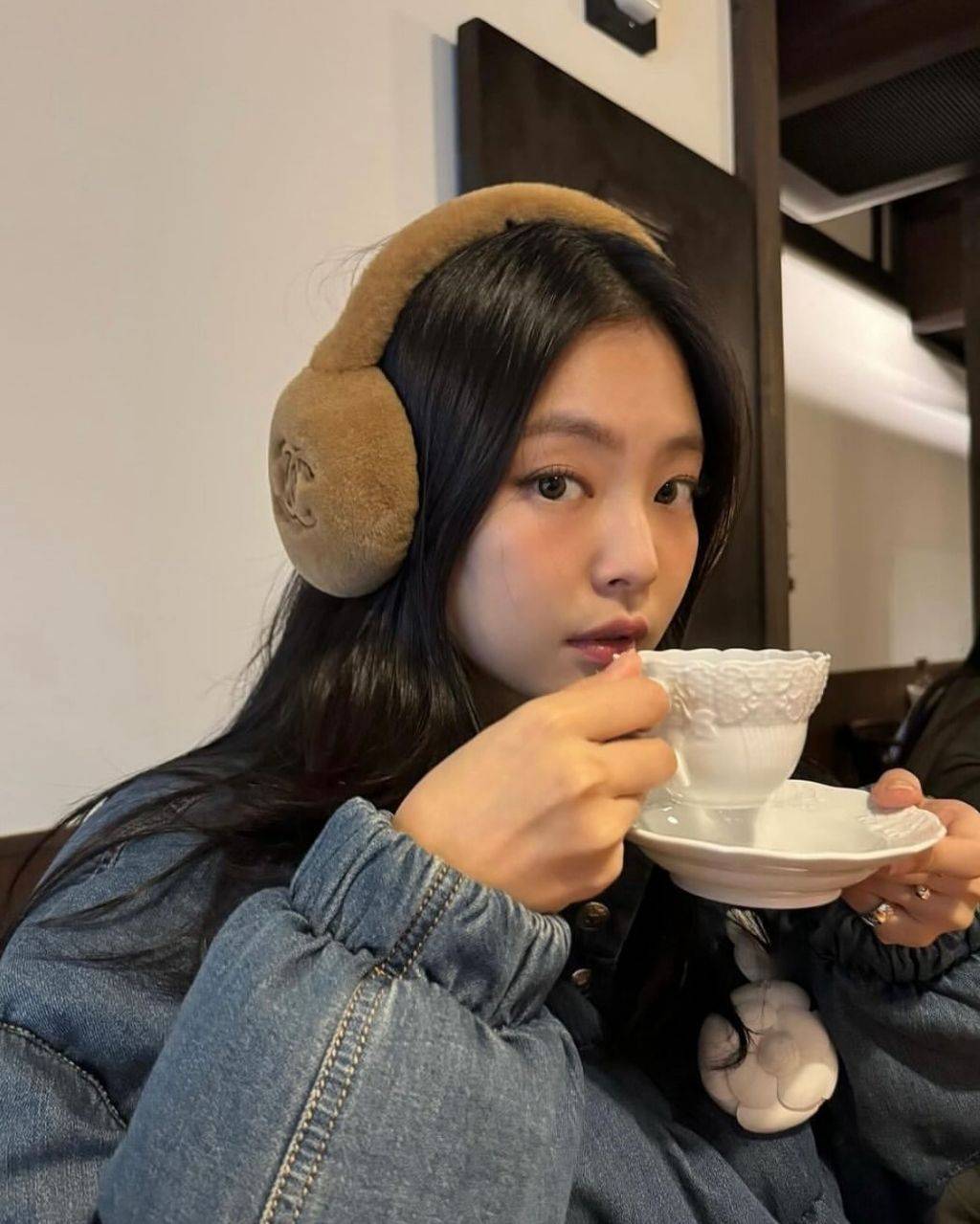 블랙핑크 제니가 알려주는 겨울 코디