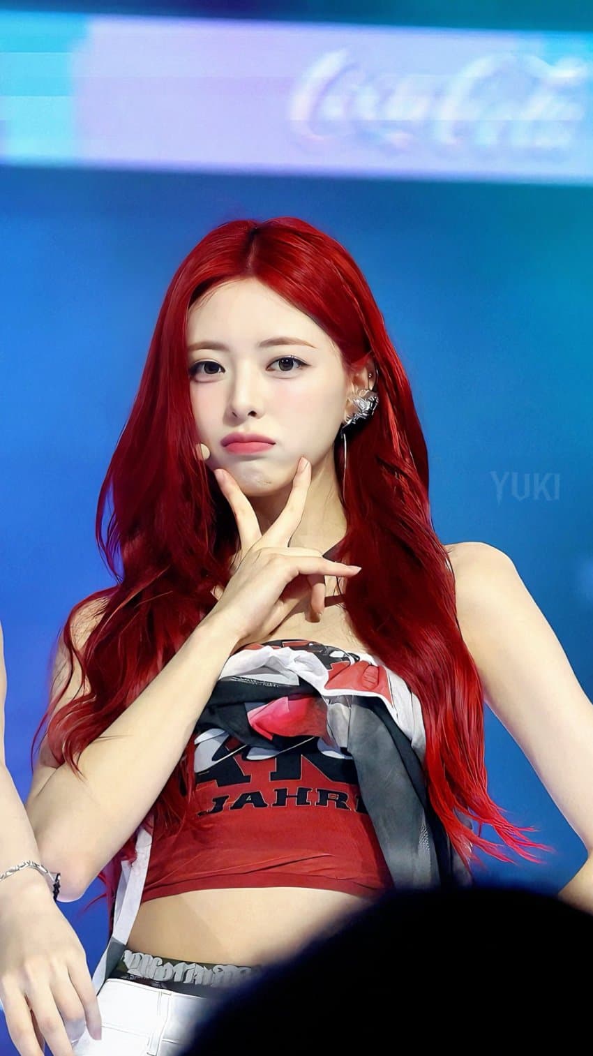 ITZY 있지 유나