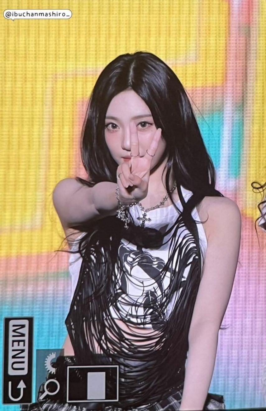 진짜 너무 이뻐진 에스파 닝닝~