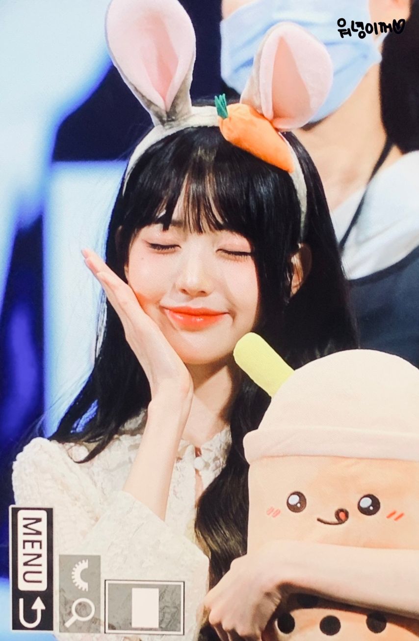 [아이브] 눈 감은 장원영