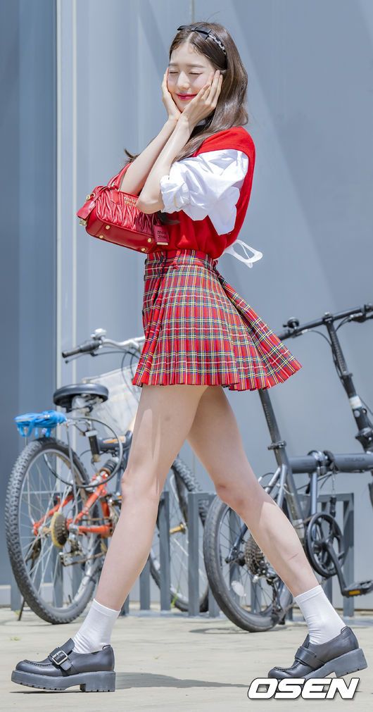 [아이브] 눈 감은 장원영
