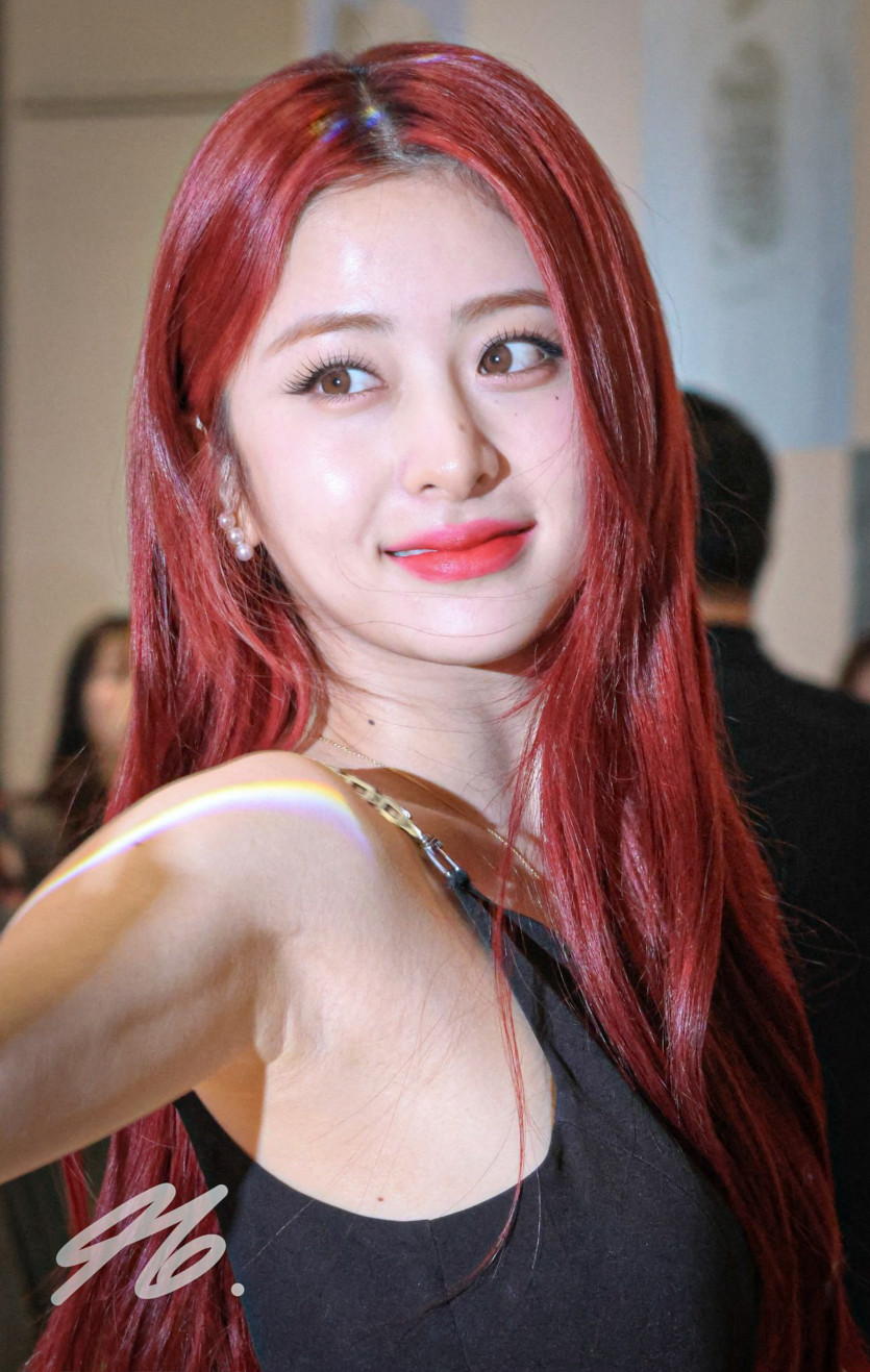 르세라핌 허윤진
