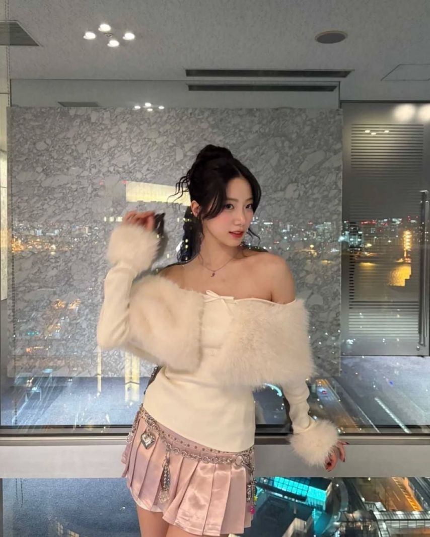 오프숄더 카즈하