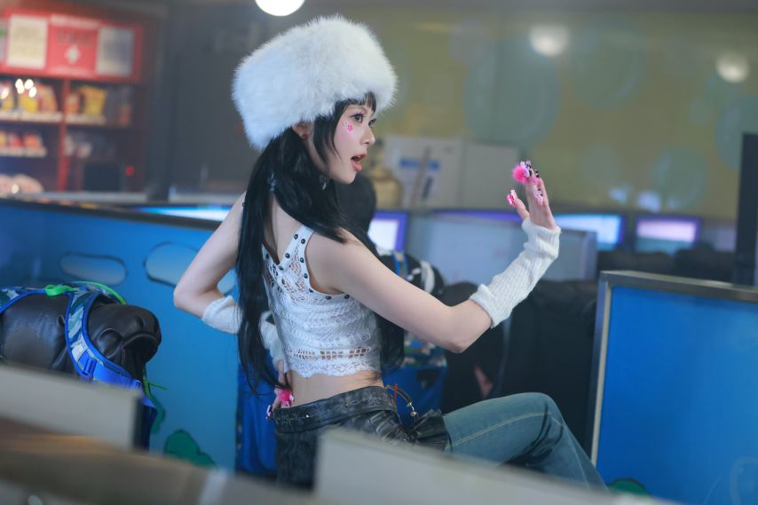 르세라핌 CRAZY Official MV BEHIND PHOTO
