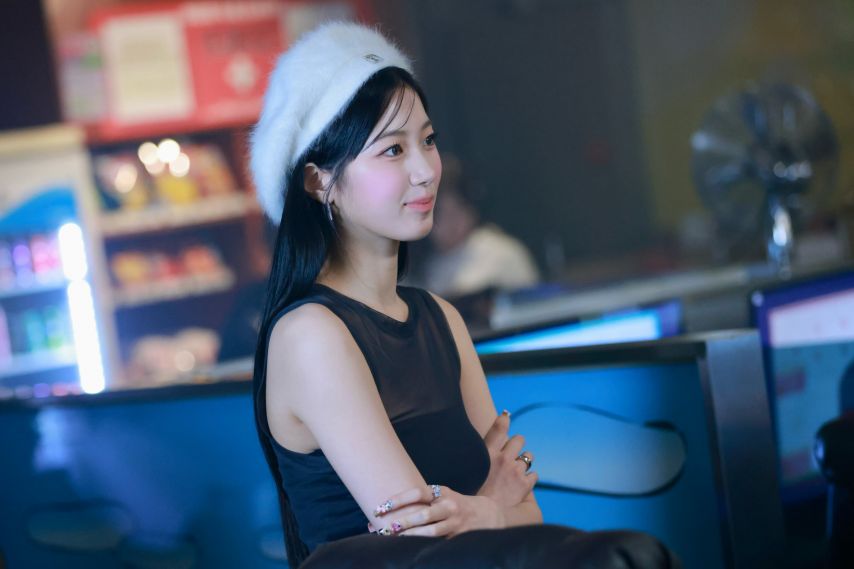 르세라핌 CRAZY Official MV BEHIND PHOTO