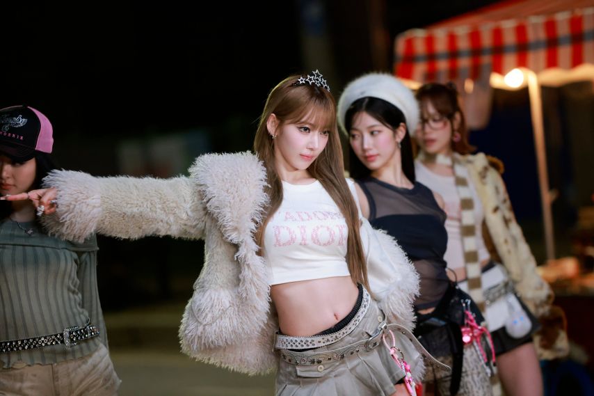 르세라핌 CRAZY Official MV BEHIND PHOTO