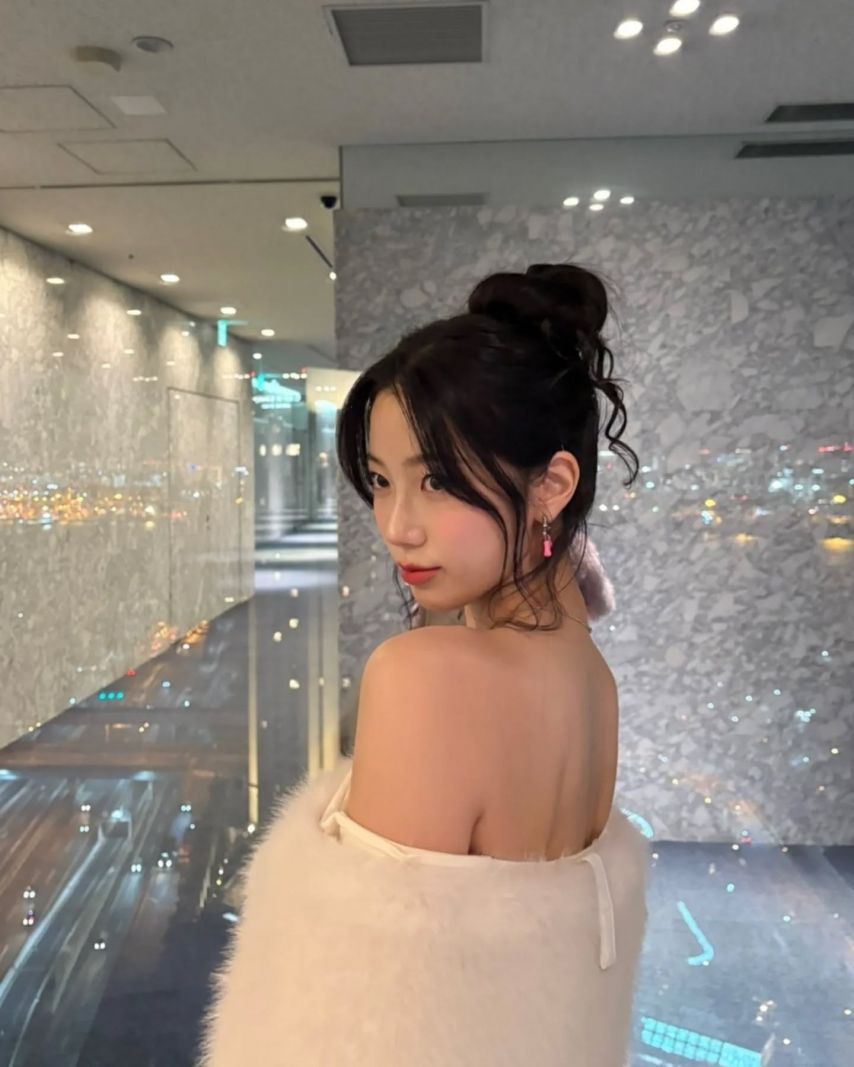 르세라핌 김채원,사쿠라,허윤진,카즈하