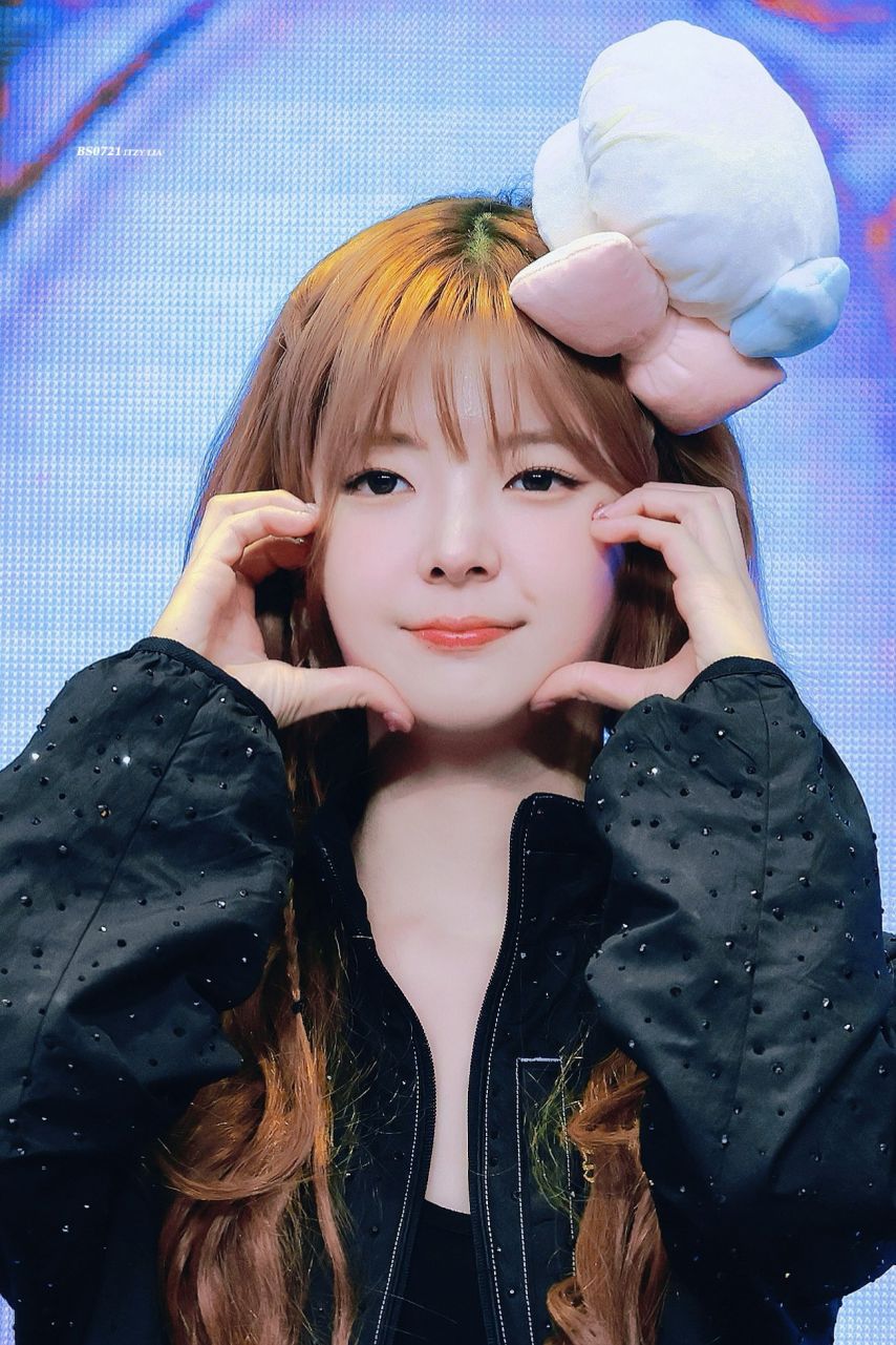 ITZY 리아